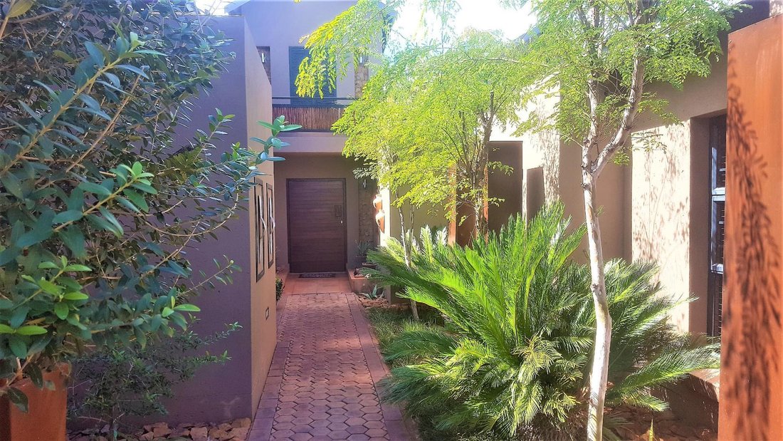 House in Kathu, Northern Cape, South Africa 5 - 13500693