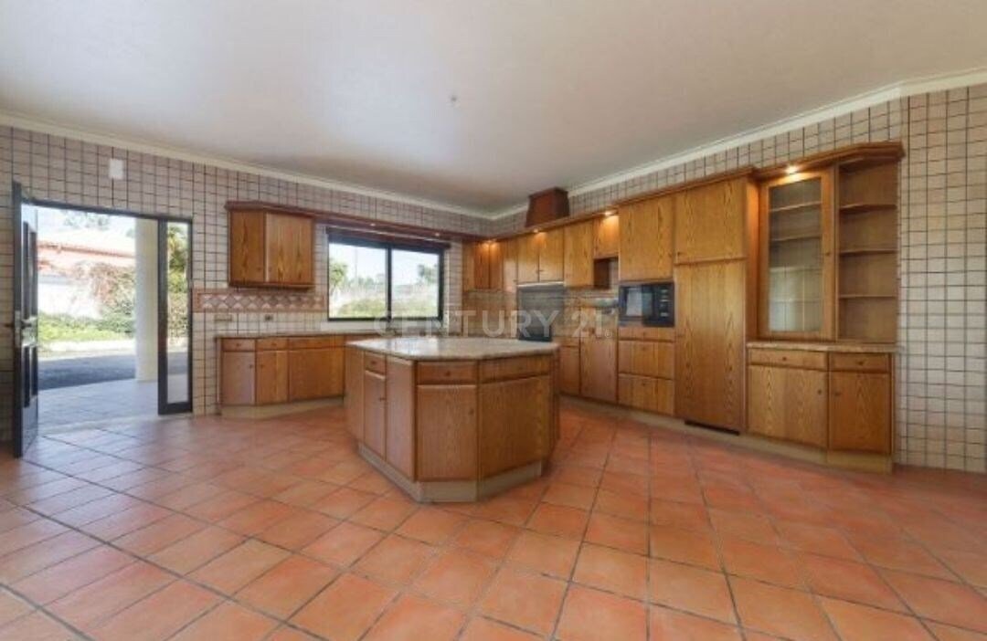 Villa Pombal Portugal In Pombal, Leiria District, Portugal For Sale