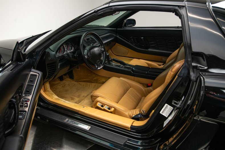 Cabriolet in Charlotte, United States 2 - 13501042