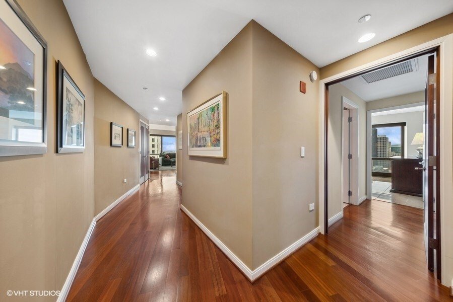 130 N Garland Court 3304, Chicago Loop, Il In Chicago, Illinois, United States For Sale (13504019) 130 N Garland Court 3304, Chicago Loop, Il In Chicago, Illinois, United States For Sale (13504019)
