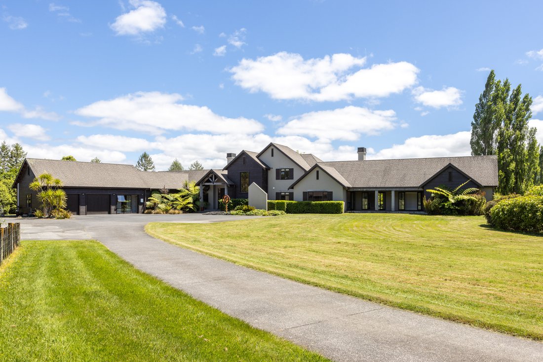 576 Coatesville Riverhead Highway, In Auckland, Auckland, New Zealand