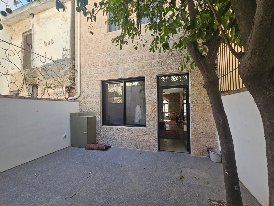 Exceptional Nachlaot Townhouse Fully In Jerusalem, Jerusalem District