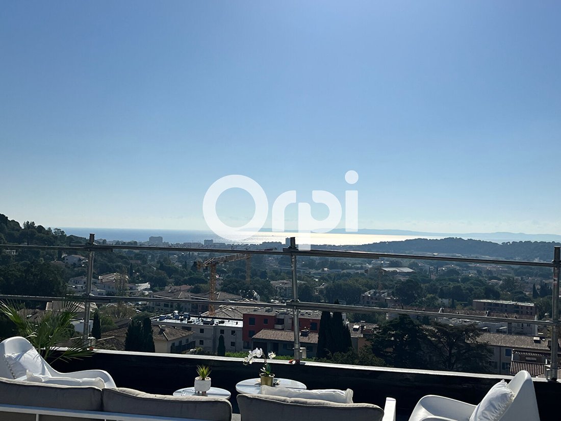 Apartment in Nord Est, Bormes-les-Mimosas, France 2 - 12811413