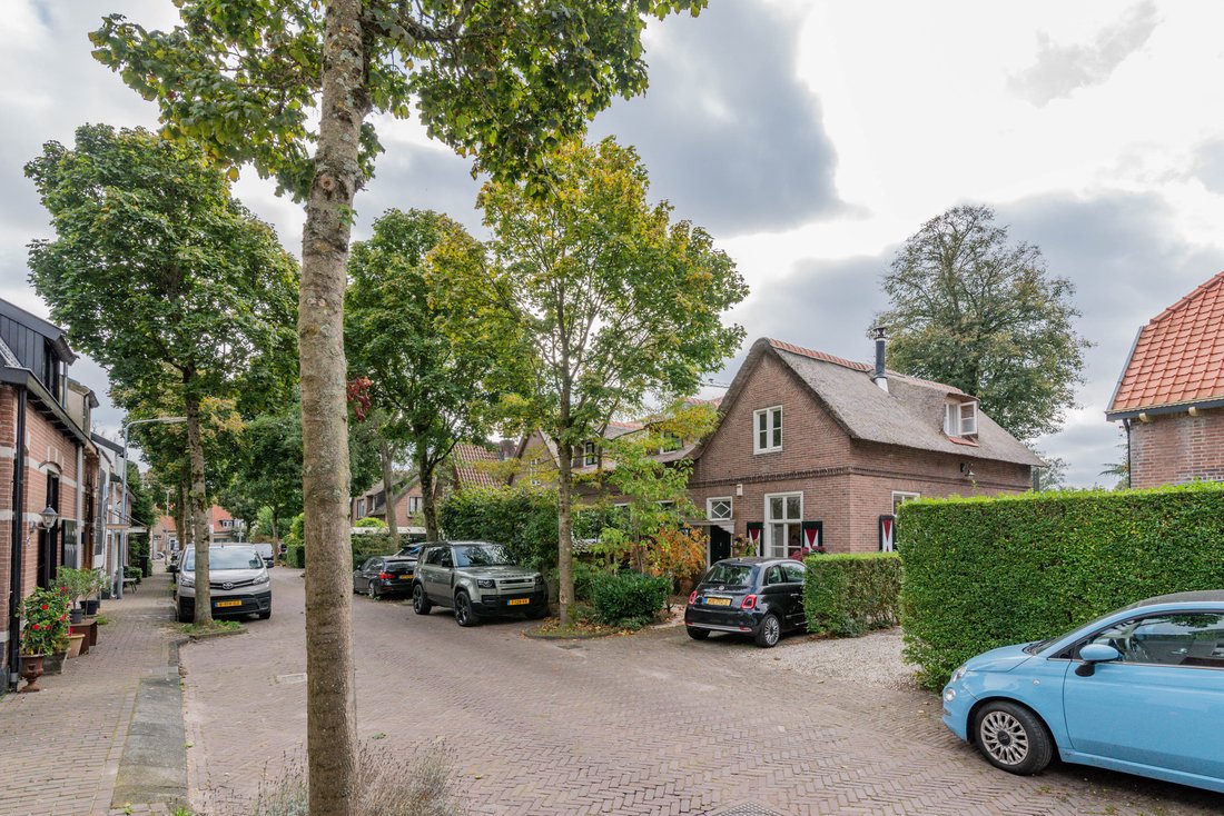 Completely Modernized And Architecturally In Laren, North Holland