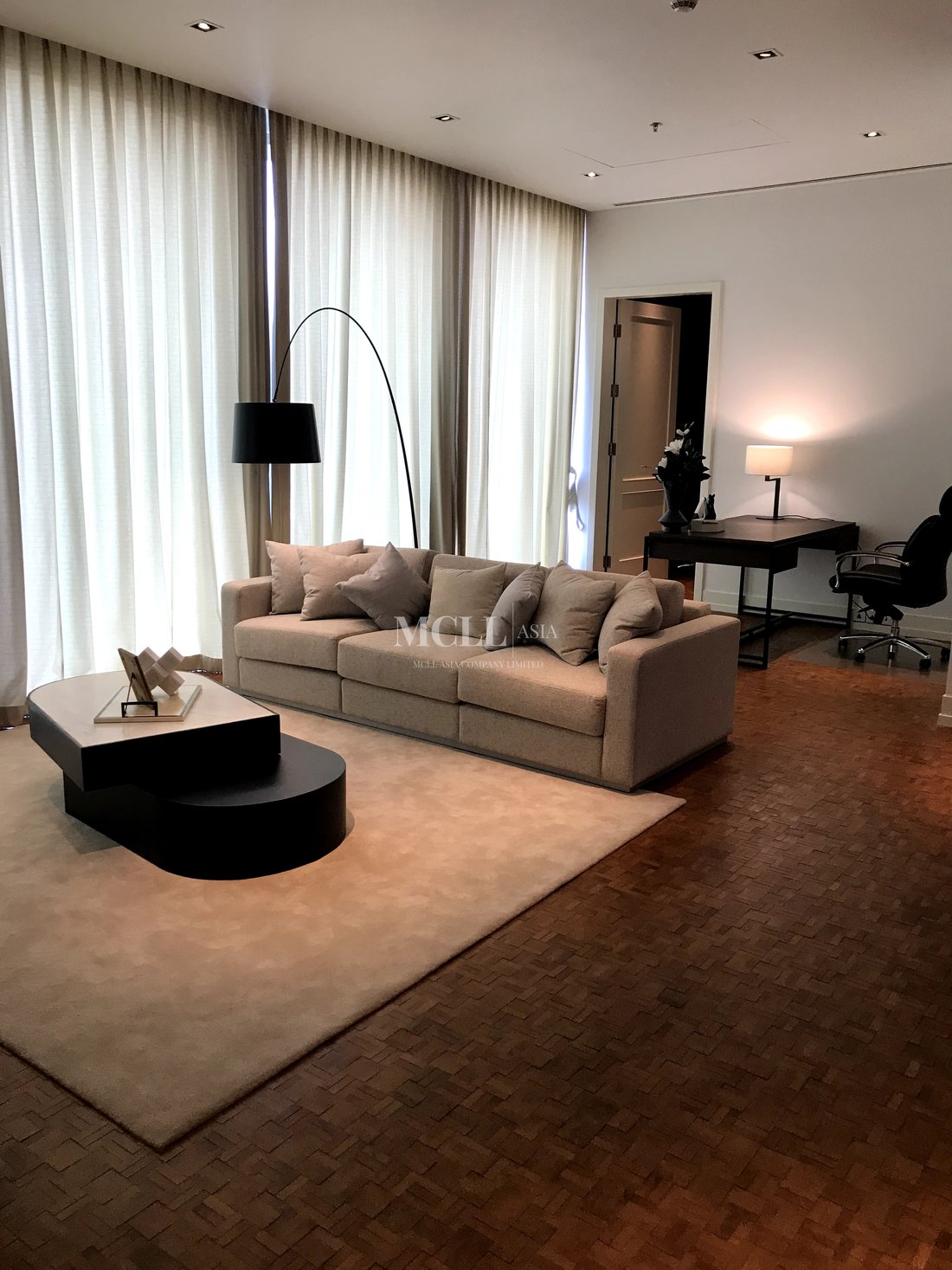 The Ritz Carlton Residences, 2 Bedroom Unit Fully Furnished and Decorated READY TO MOVE IN