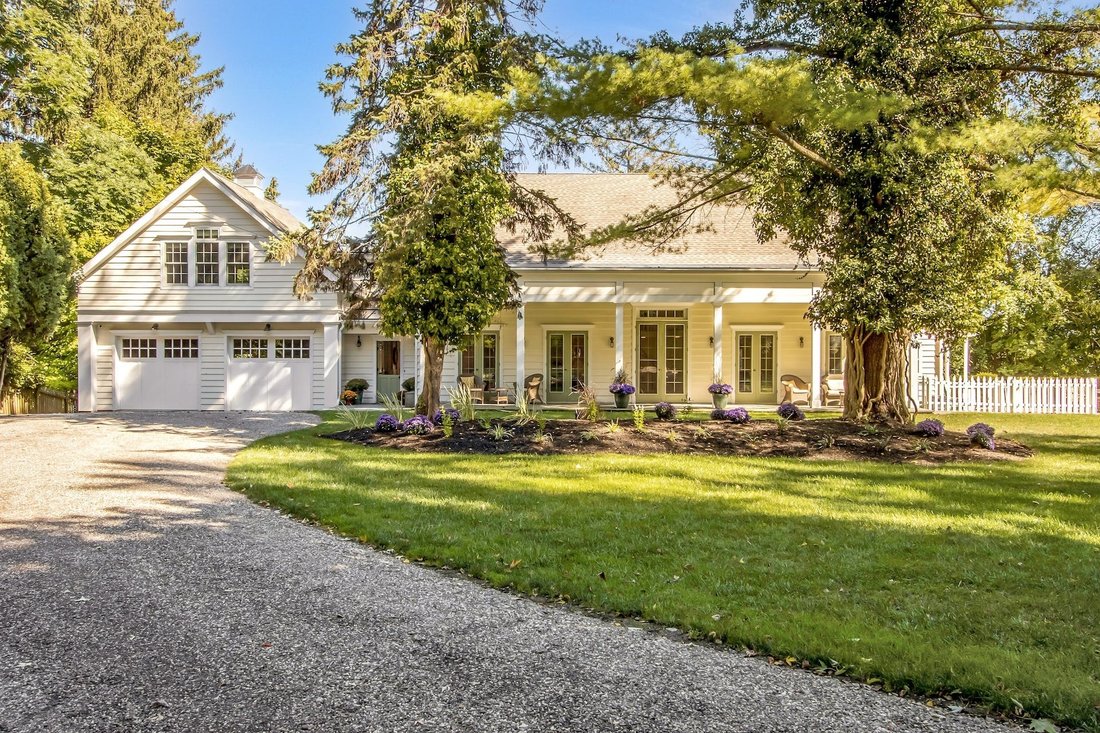 19th Century Colonial Style Home In Upper Nyack, New York, United States For Sale (13504979)