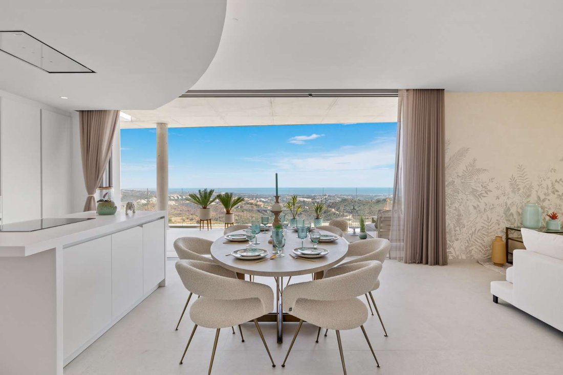 Apartment in El Madroñal, Benahavis, Spain 2 - 13508031