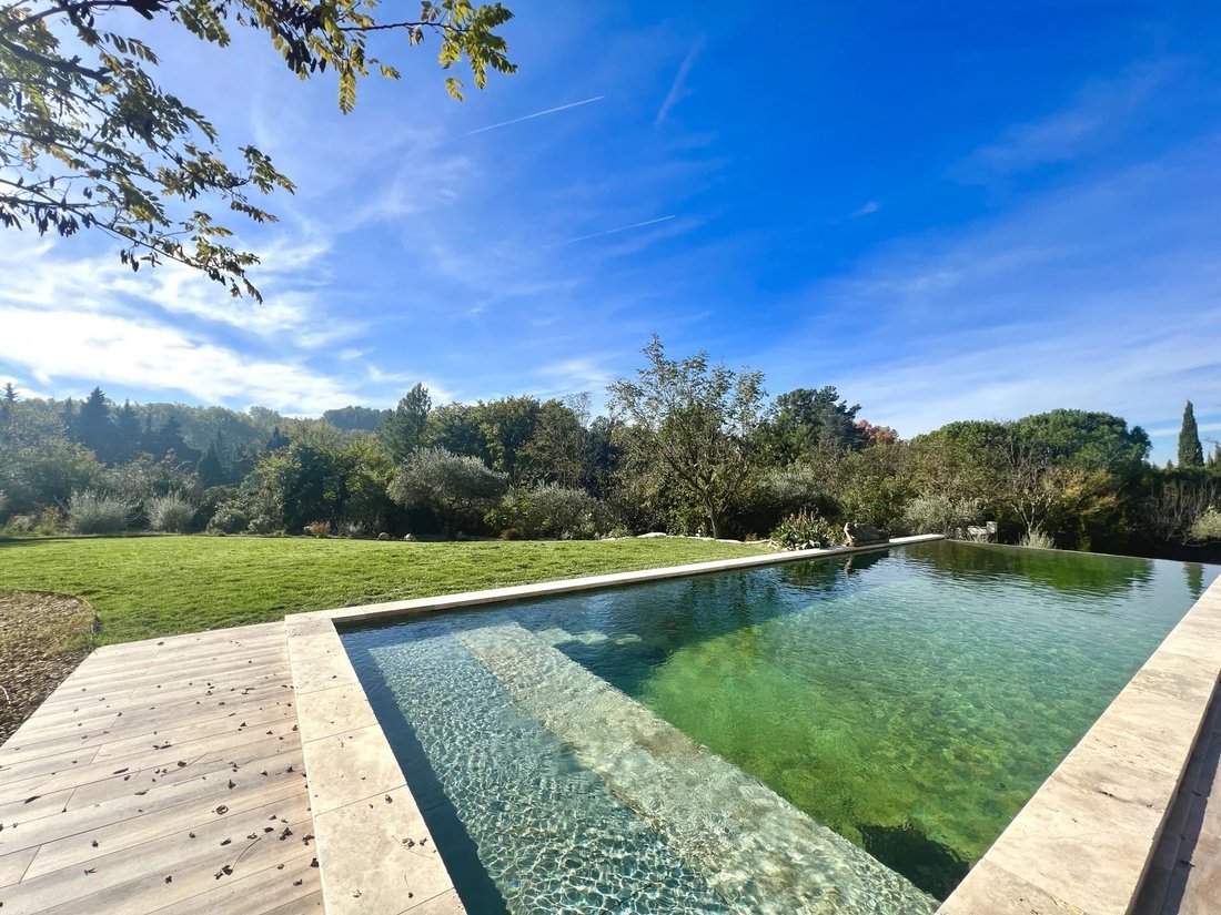 Superb Contemporary House In Eyragues, Provence Alpes Côte D'azur