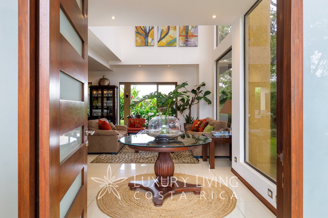 House in Ciudad Colón, San José Province, Costa Rica 1 - 13505342