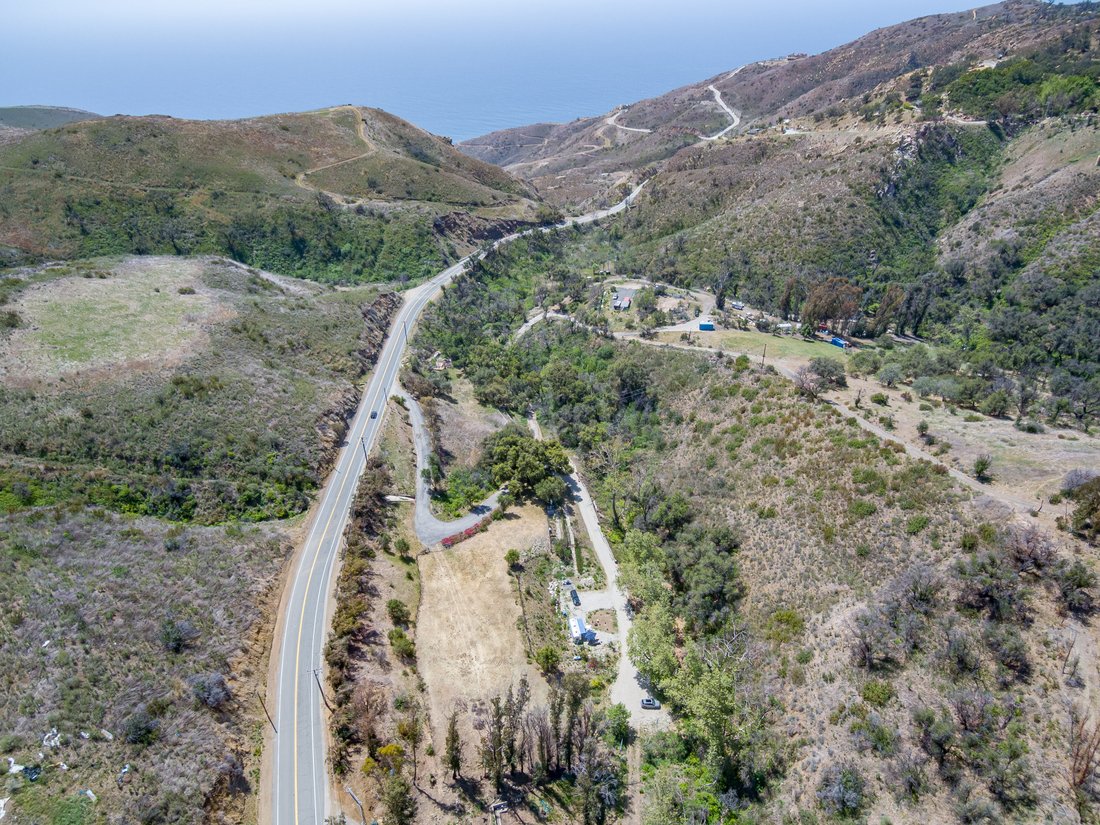 3525 Encinal Canyon Rd In Malibu, California, United States For Sale