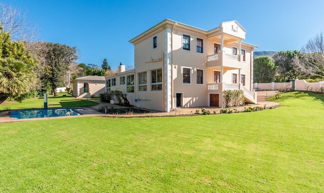 Silverhurst Estate In Cape Town, Western Cape, South Africa For Sale