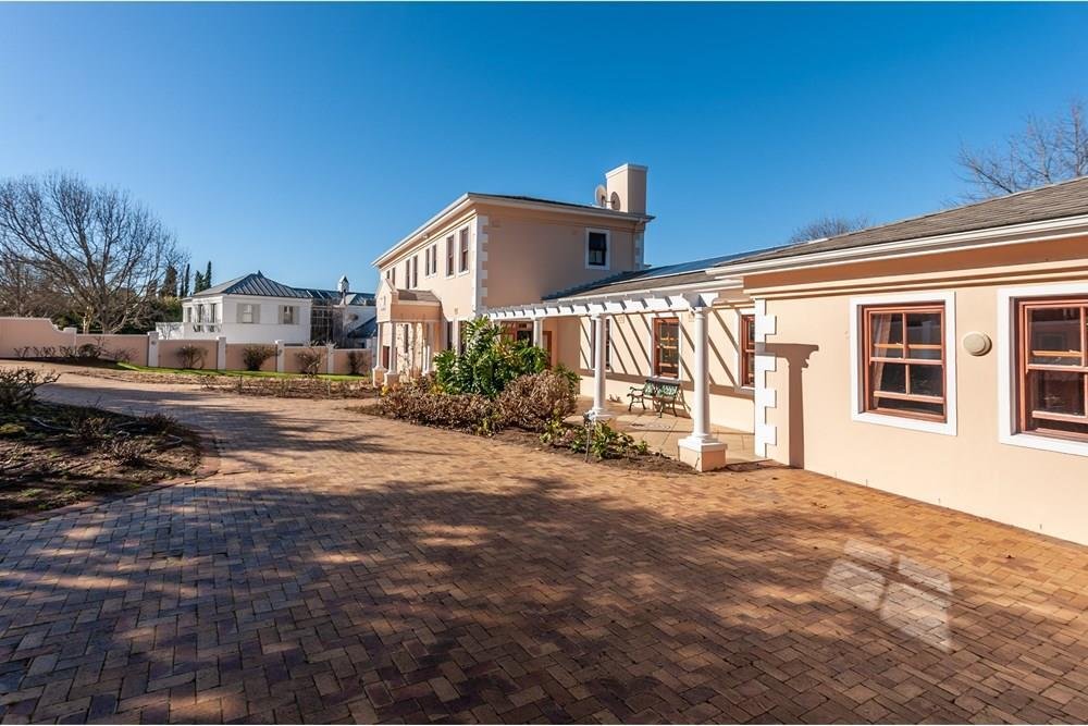 Silverhurst Estate In Cape Town, Western Cape, South Africa For Sale