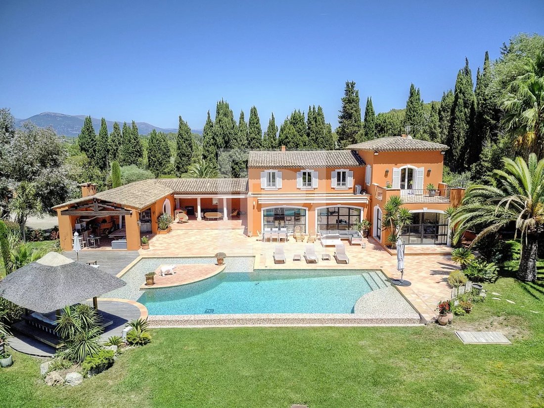 Magnificent Property In The In Mougins, Provence Alpes Côte D'azur