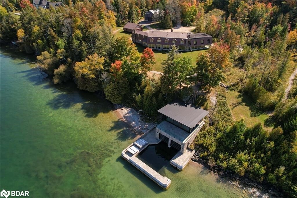 1050 Shoreview Drive, Innisfil, On L9 S 2 L5 In Innisfil, Ontario