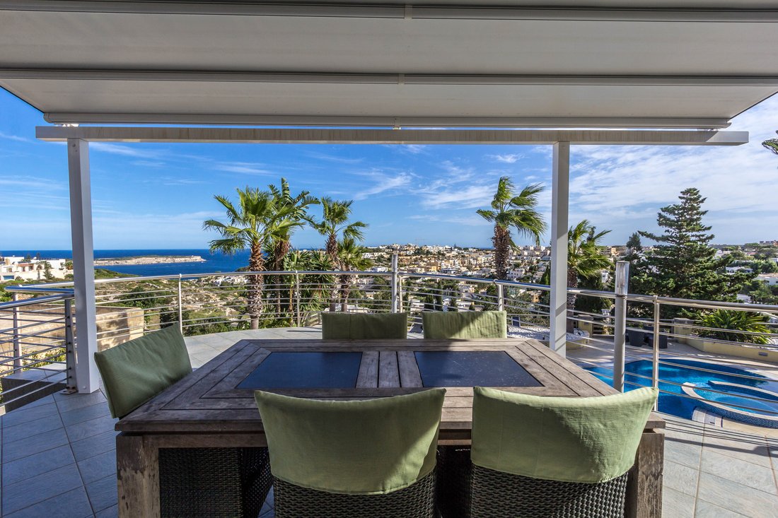 Luxury Villa In Mellieha, Malta For Sale (13508902)