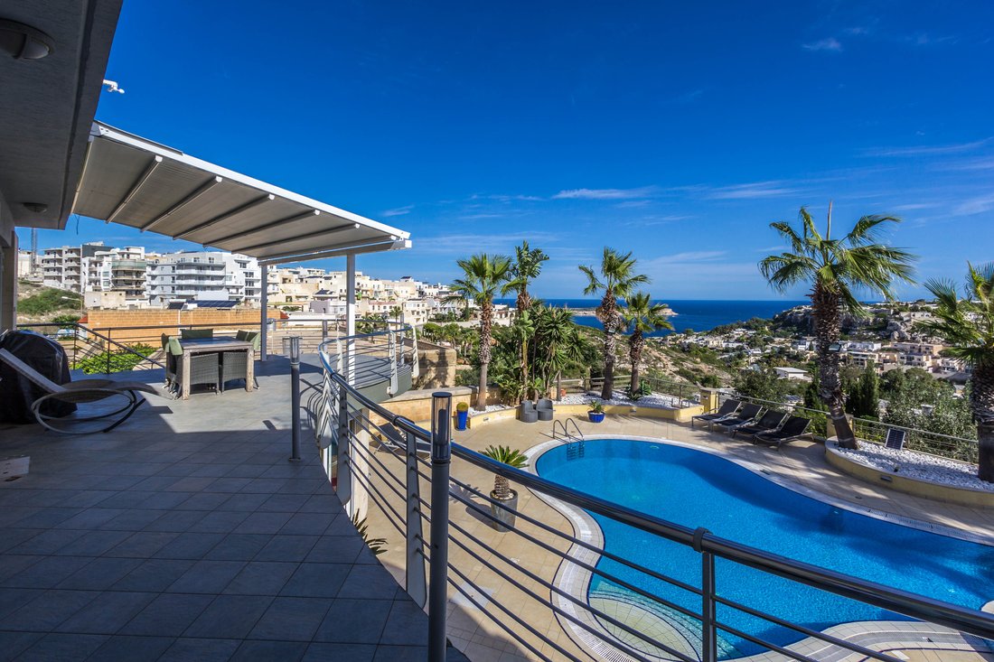 Luxury Villa In Mellieha, Malta For Sale (13508902)