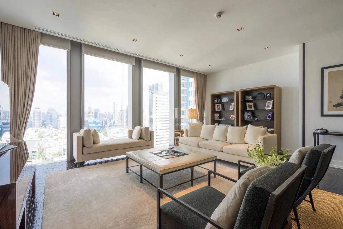 The Ritz Carlton PrivateResidences Bangkok, 3 Bedroom unit ready to move in