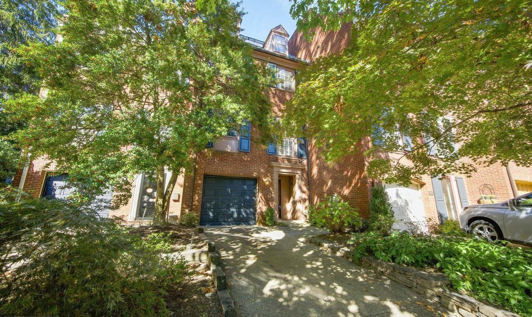 All Brick Townhome With Four In Washington, District Of Columbia ...