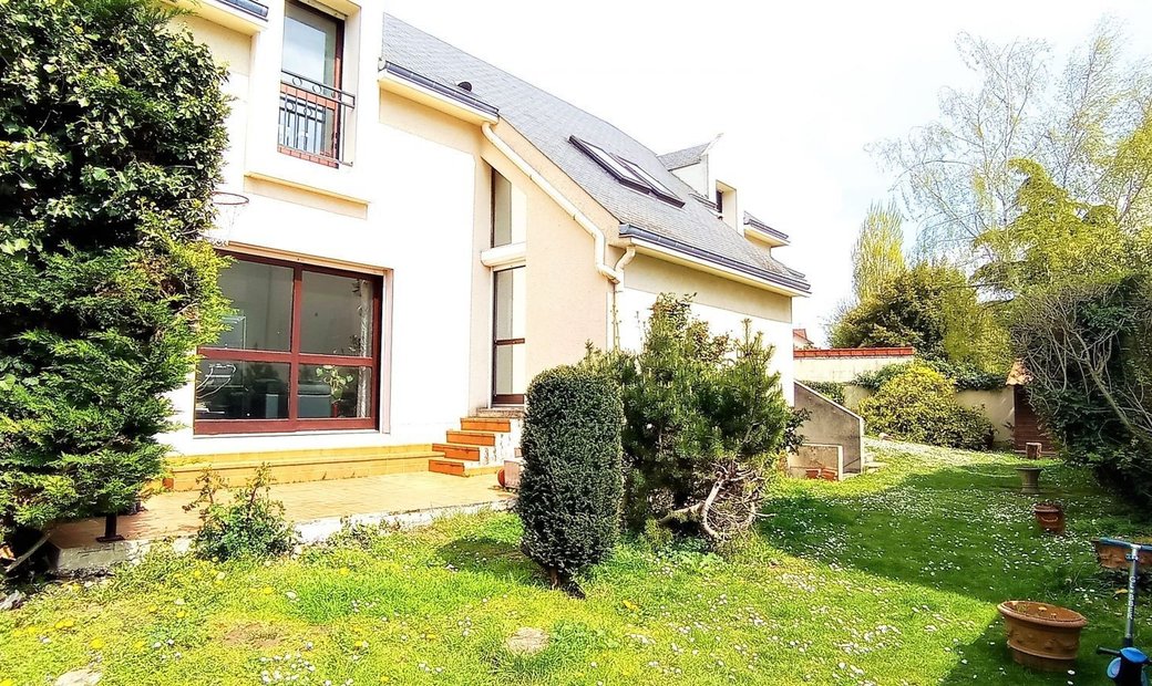 Vente Maison/Villa 6 Pièces Dans Le Raincy, île De France, France à