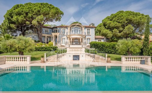 Villa in Grimaud, Provence-Alpes-Côte d'Azur, France 1