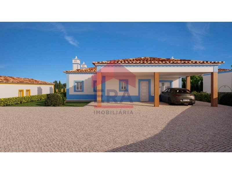 3 Bedroom Single Storey House In In Caldas Da Rainha, Leiria District