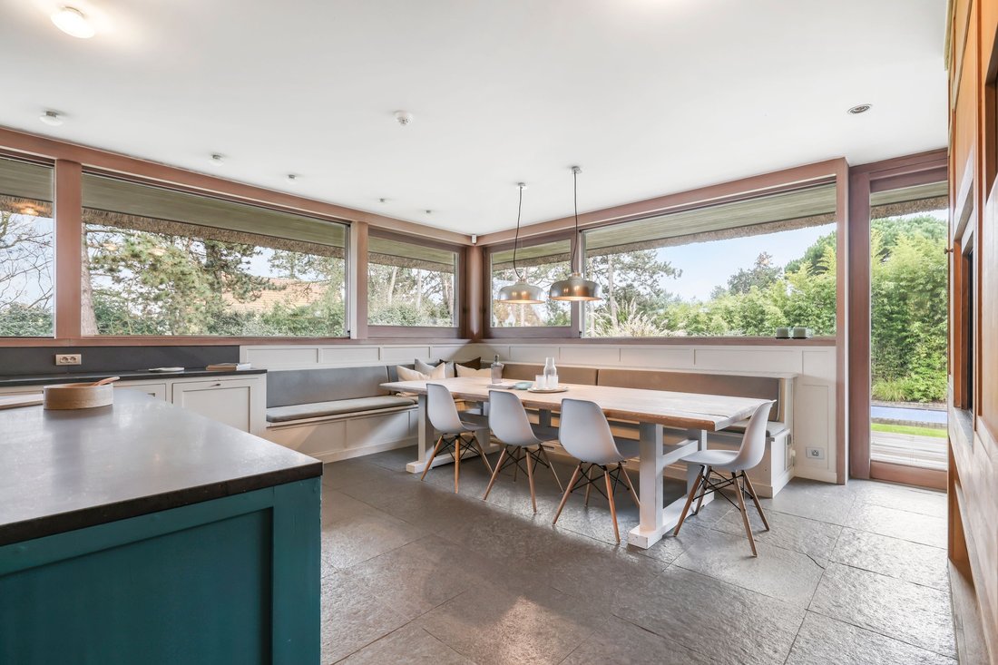 Luxury Villa With Full Spa, Pool And Golf In Knokke Heist, Flanders, Belgium For Sale (13510201)