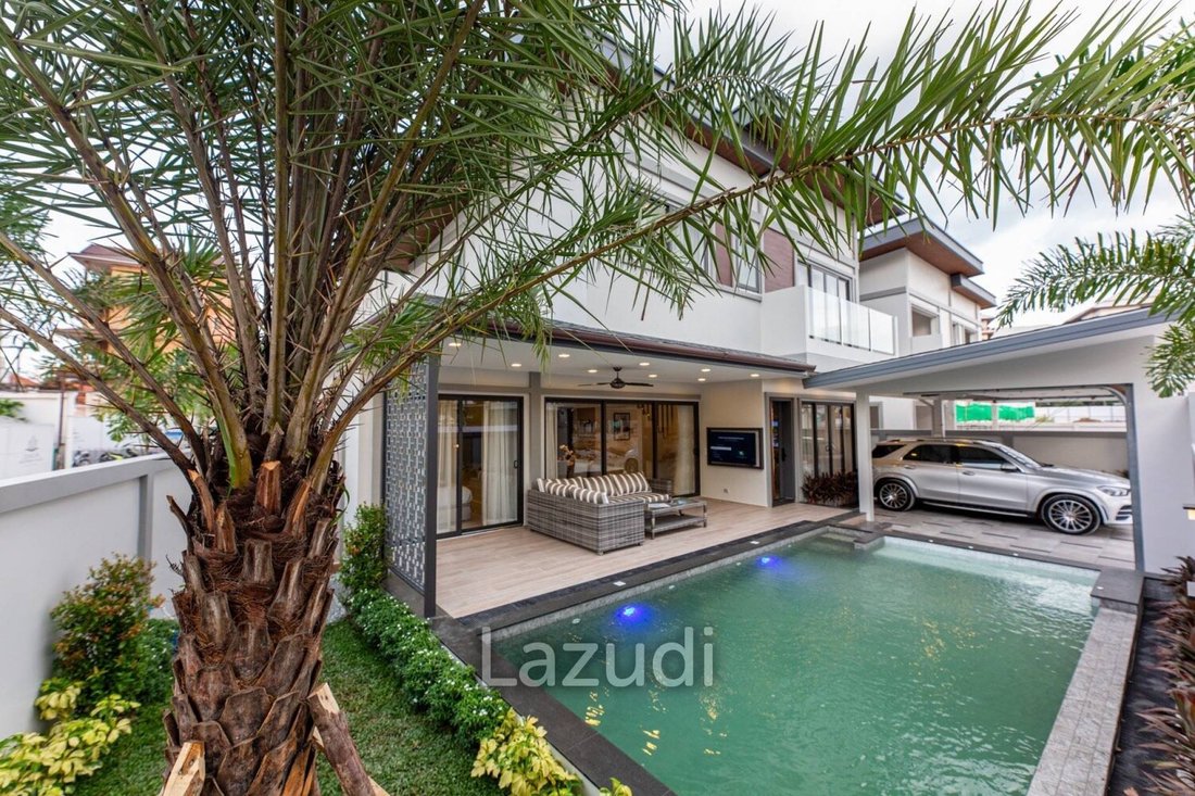 Villa in Pattaya City, Chon Buri, Thailand 1 - 13300403
