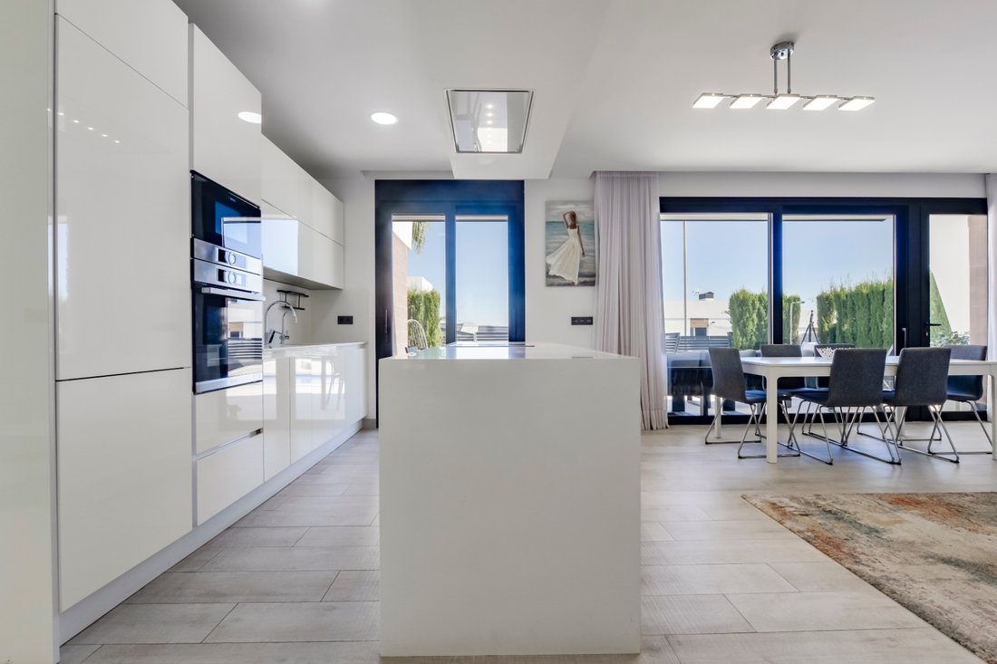 Villa in Finestrat, Valencian Community, Spain 5 - 13513674