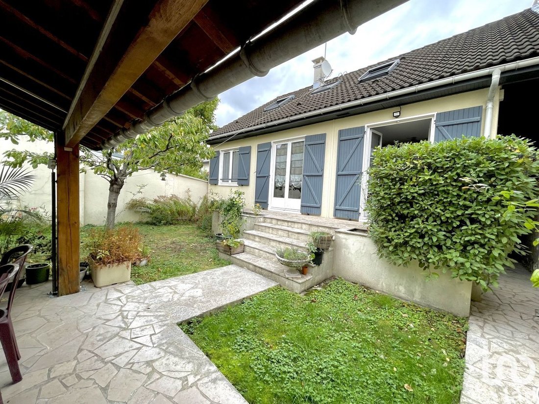 Vente Maison/Villa 6 Pièces In Saint Maur Des Fossés, île De France, France For Sale (13520029)