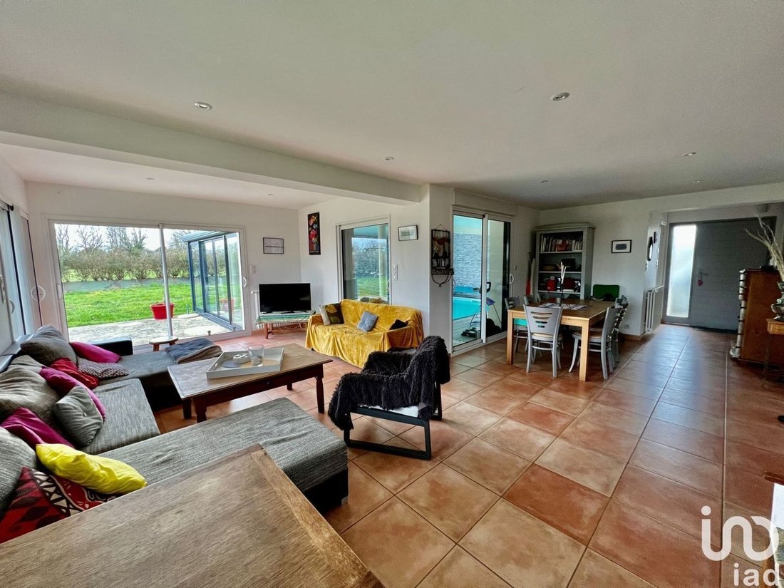 Vente Maison/Villa 8 Pièces In Bénodet, Brittany, France For Sale