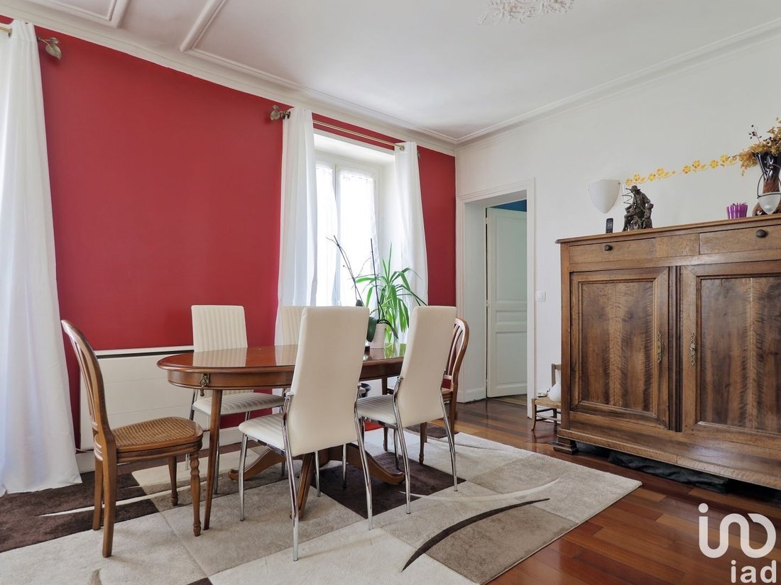 Vente Appartement 4 Pièces In Charenton Le Pont, île De France, France For Sale (13519059)