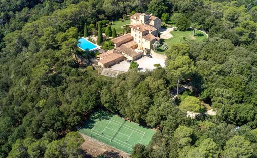Villa in Valbonne, Provence-Alpes-Côte d'Azur, France 1