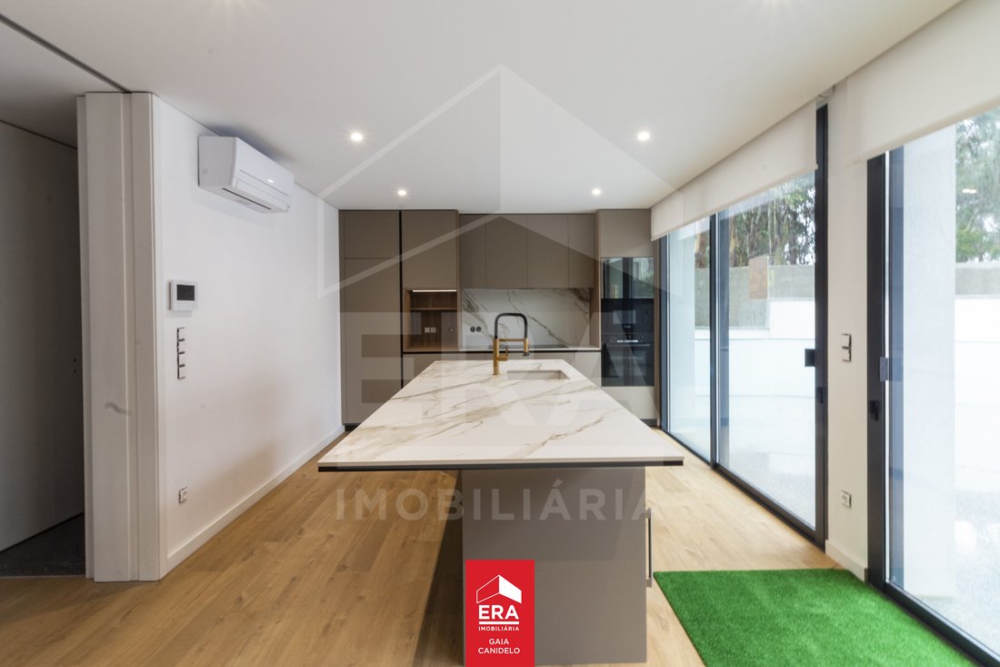 House in Canidelo, Porto District, Portugal 2 - 12367193