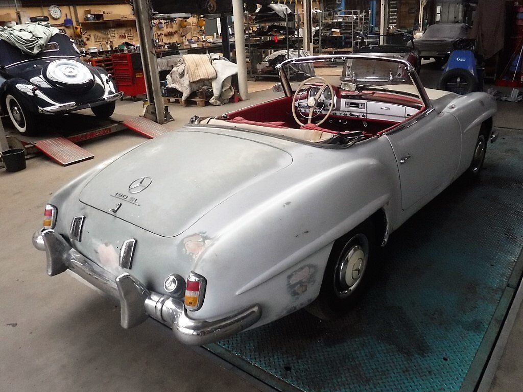 Cabriolet in De Lier, South Holland, Netherlands 4 - 11274485