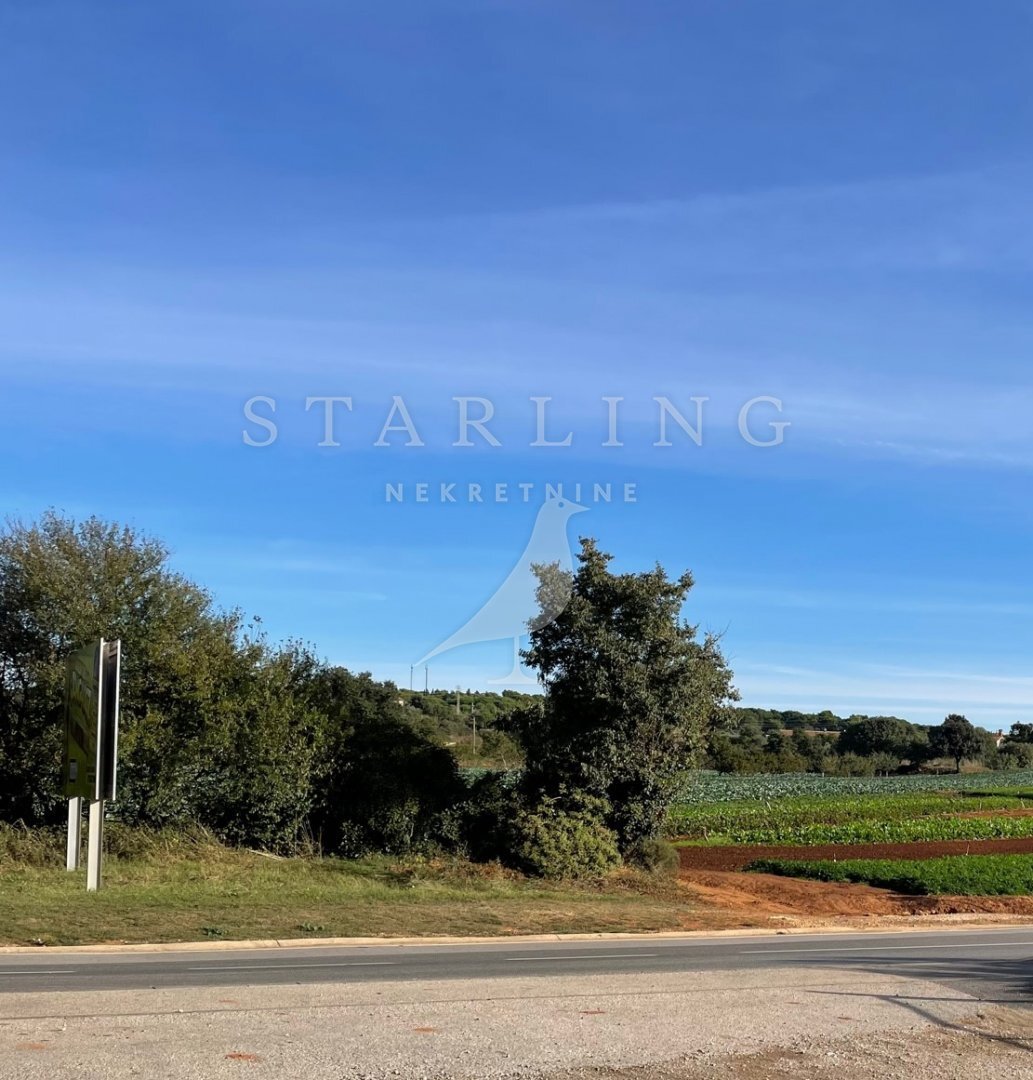 Land Premantura, Medulin, 1.000m2 In Medulin, Croatia For Sale (13522614)