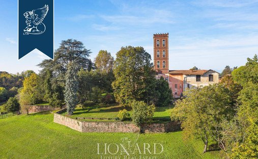 Castle in Cantello, Lombardy, Italy 1