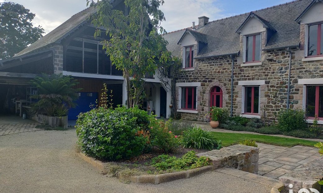 Vente Maison/Villa 12 Pièces In Lamballe Armor, Brittany, France For