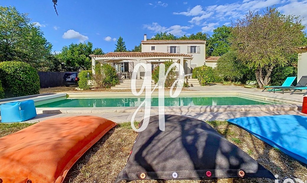 Vente Maison/Villa 5 In Cabrières D'avignon, Provence Alpes Côte D'azur