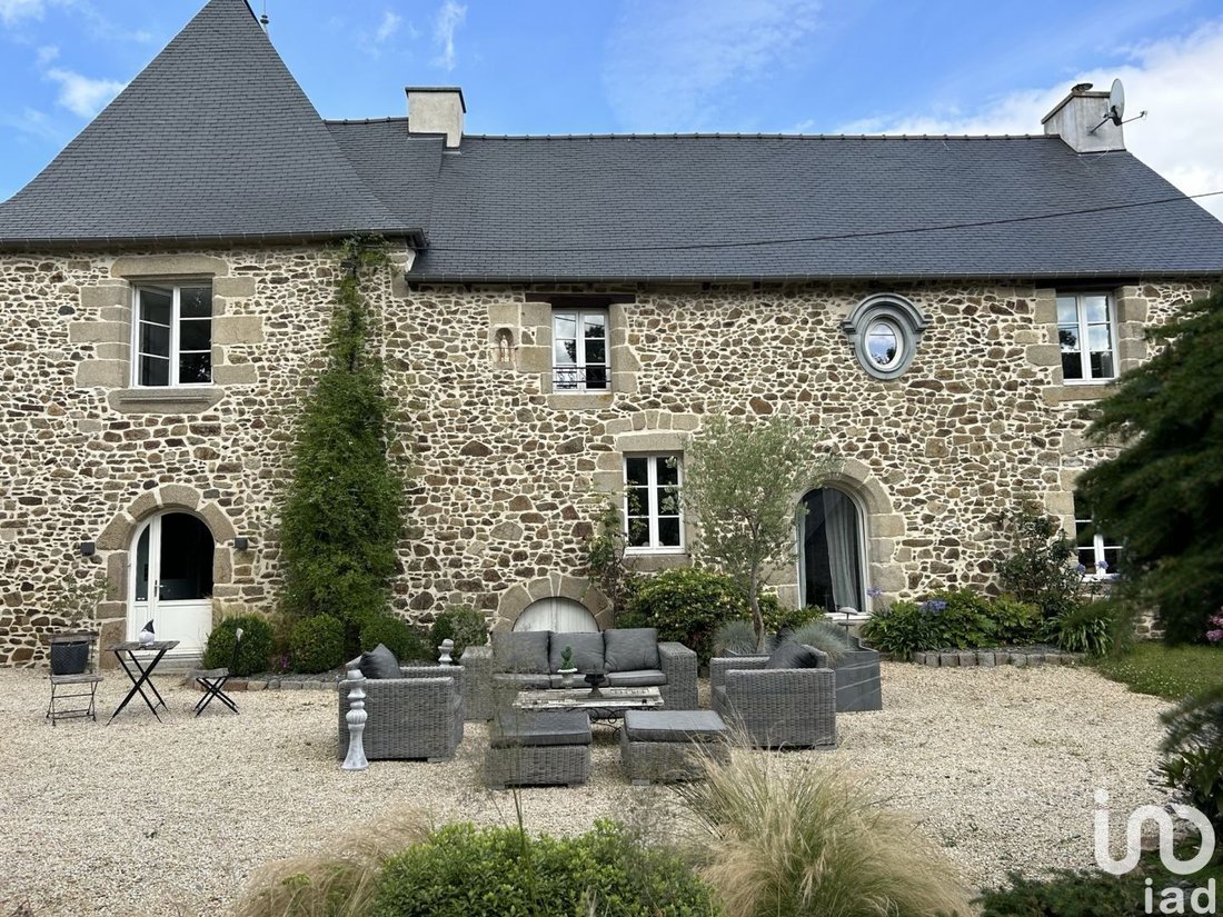 Vente Maison/Villa 12 Pièces In Lamballe Armor, Brittany, France For