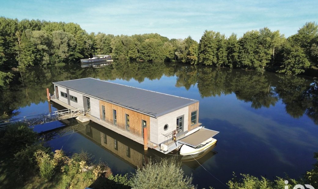 Vente Maison/Villa 4 In Villeneuve La Guyard, Bourgogne Franche Comté