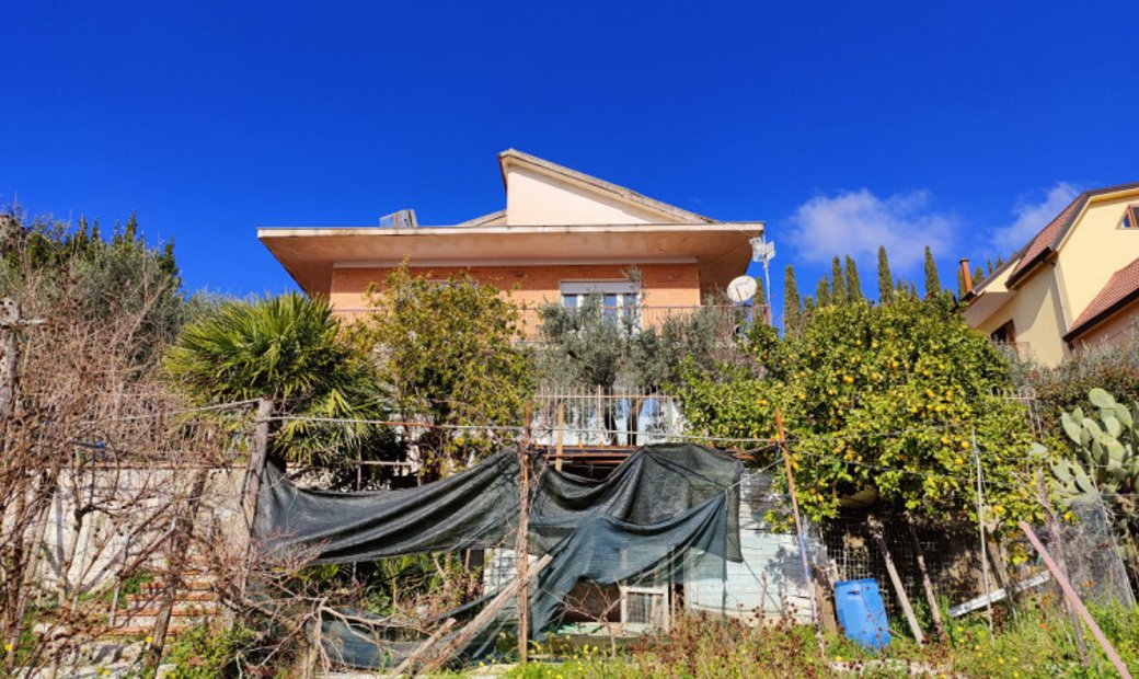 Salerno Villa In Eboli, Campania, Italy For Sale (13525049)
