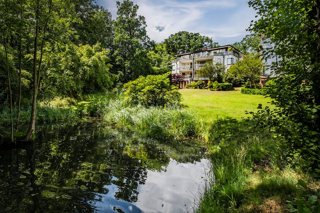 exclusive-south-facing-house-within-a-house-with-in-hamburg-hamburg