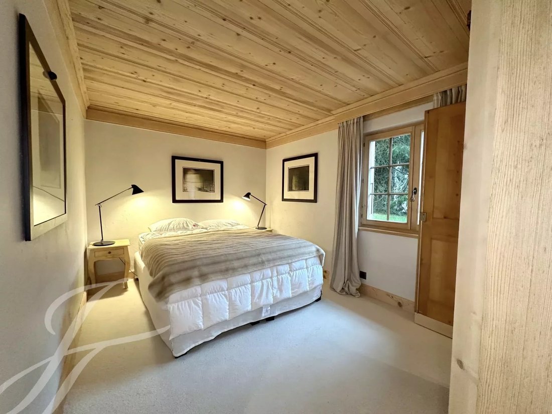 Stunning 9 Bedroom Chalet In Rougemont Village In Rougemont, Vaud