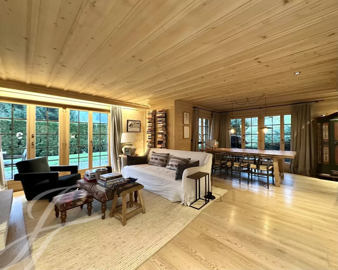 Stunning 9 Bedroom Chalet In Rougemont Village In Rougemont, Vaud