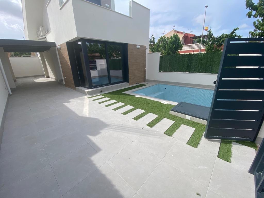 Villa in Los Alcazares, Región de Murcia, Spain 3 - 13529660