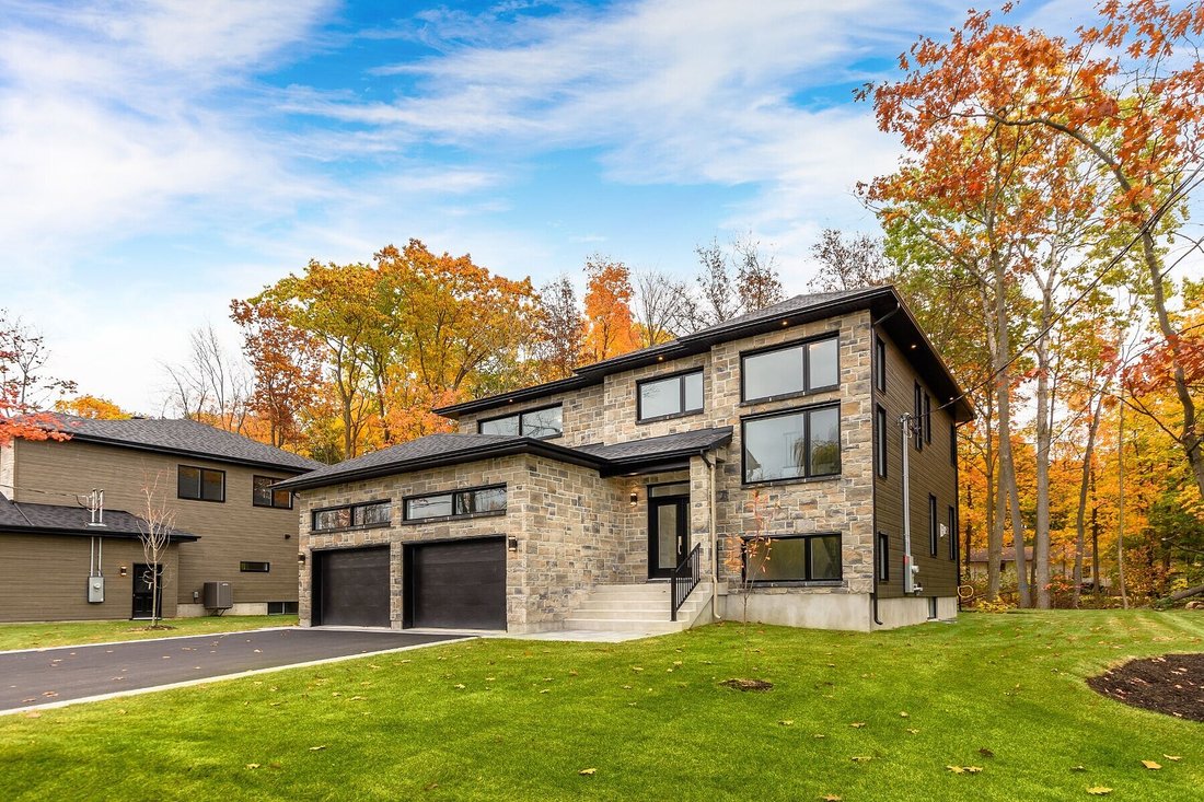 Notre Dame De L'île Perrot, Dans Notre Dame De L'île Perrot, Québec