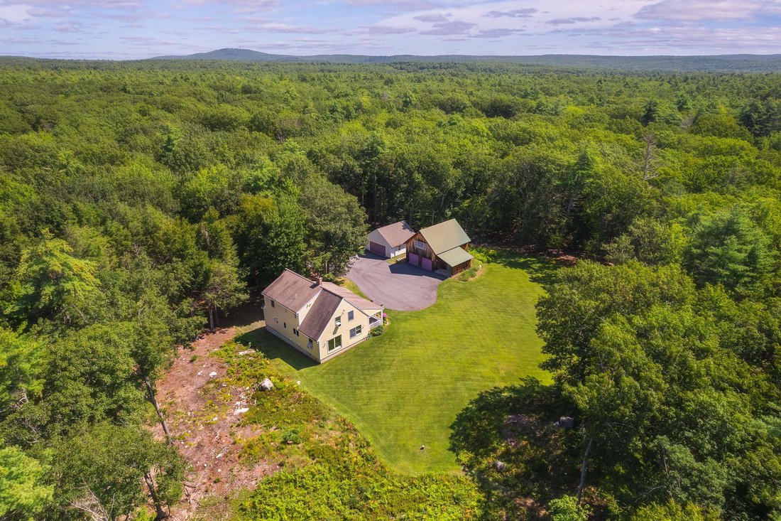 Custom Built Cape In Eliot In Eliot, Maine, United States For Sale