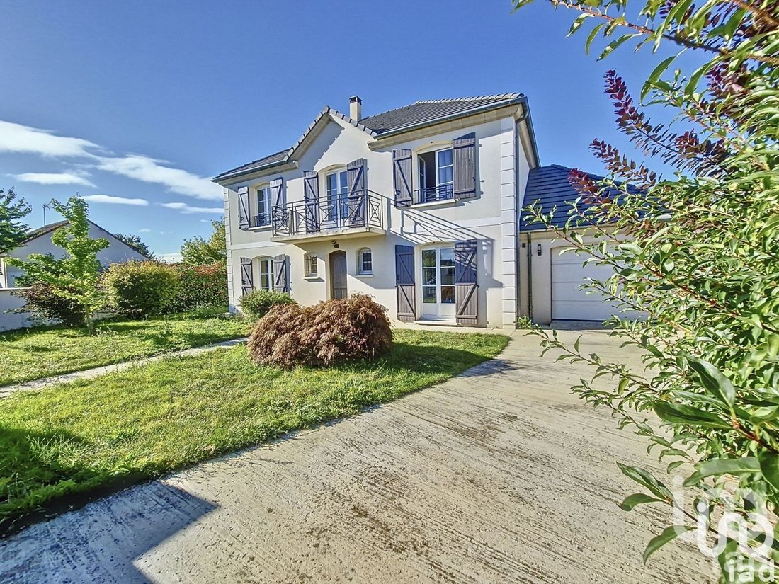 Vente Maison/Villa 7 Pièces Dans Vaux Le Pénil, île De France, France à
