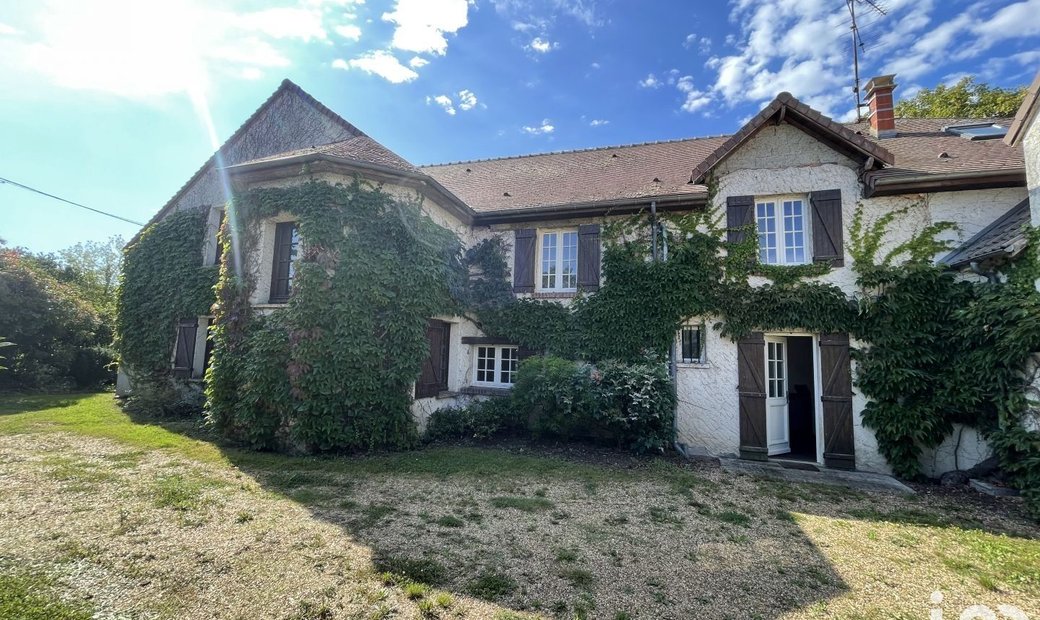 Vente Maison/Villa 12 Pièces In Saint Hilarion, île De France, France