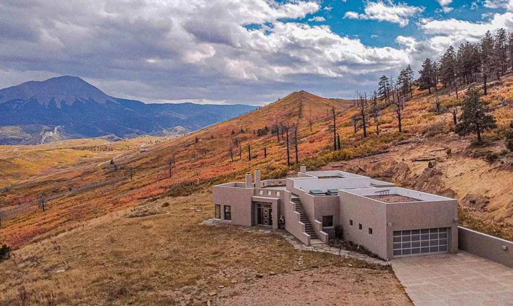 2400 Piney Ridge Road In La Veta, Colorado, Vereinigte Staaten Zu